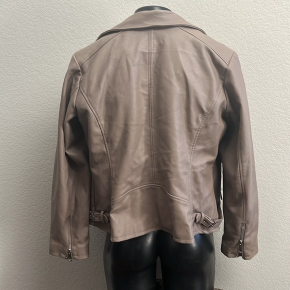 ANA leather jackets women’s 2X size - Picture 2 of 2